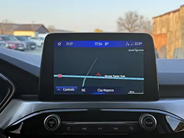 FORD Kuga Plug In Hybrid Titanium