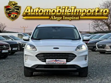 FORD Kuga Plug In Hybrid Titanium