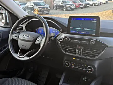 FORD Kuga Plug In Hybrid Titanium