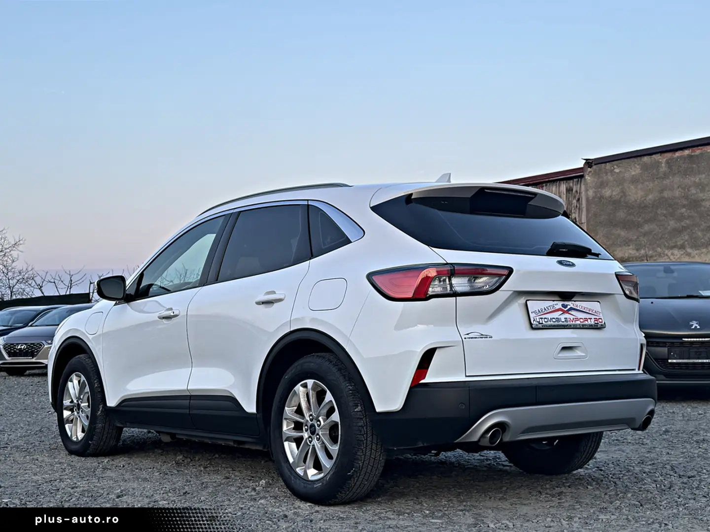FORD Kuga Plug In Hybrid Titanium