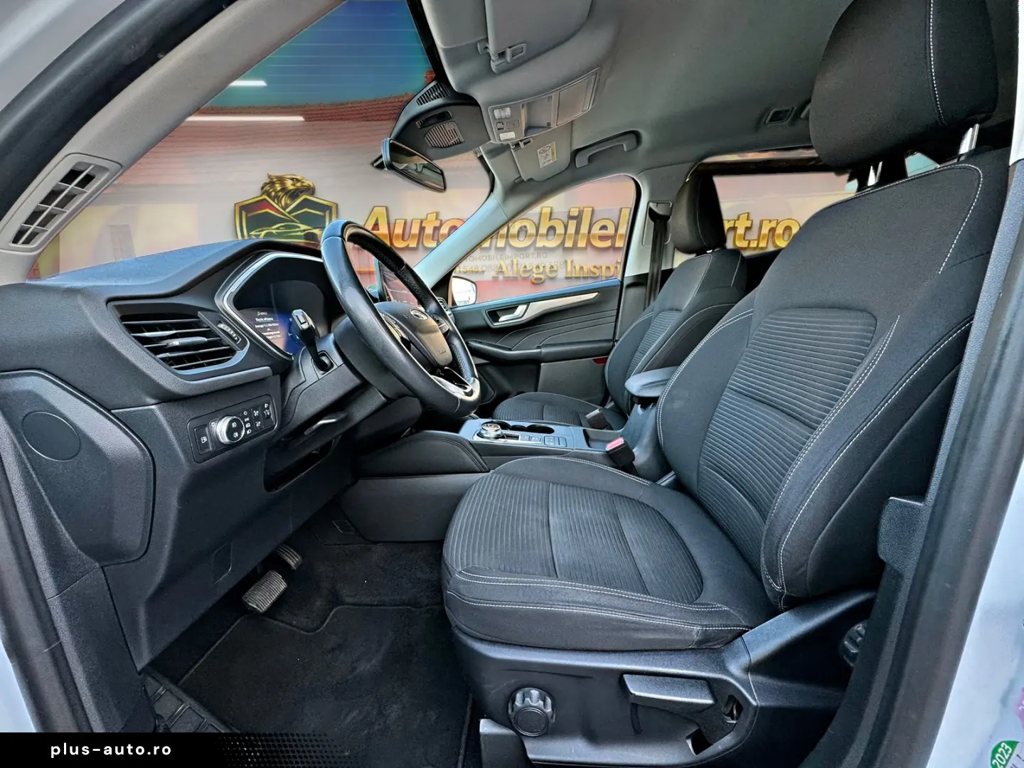 FORD Kuga Plug In Hybrid Titanium