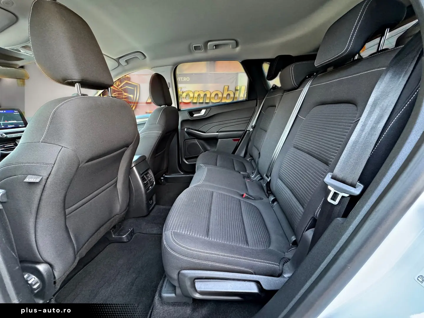 FORD Kuga Plug In Hybrid Titanium