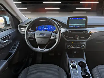 FORD Kuga Plug In Hybrid Titanium