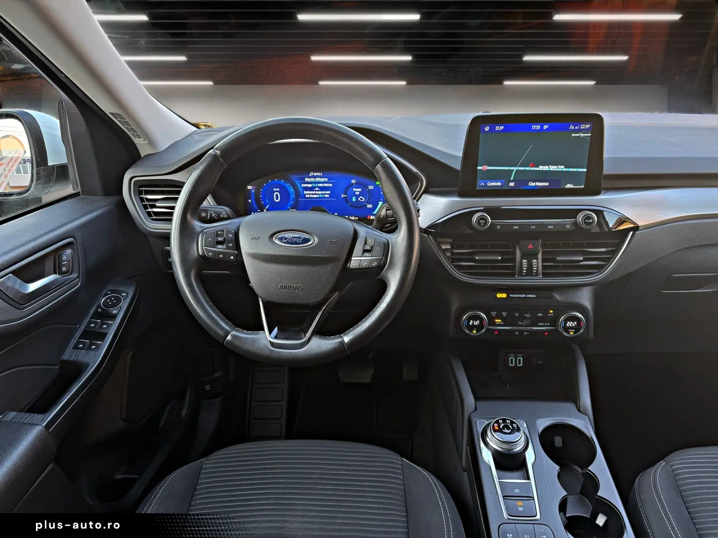 FORD Kuga Plug In Hybrid Titanium