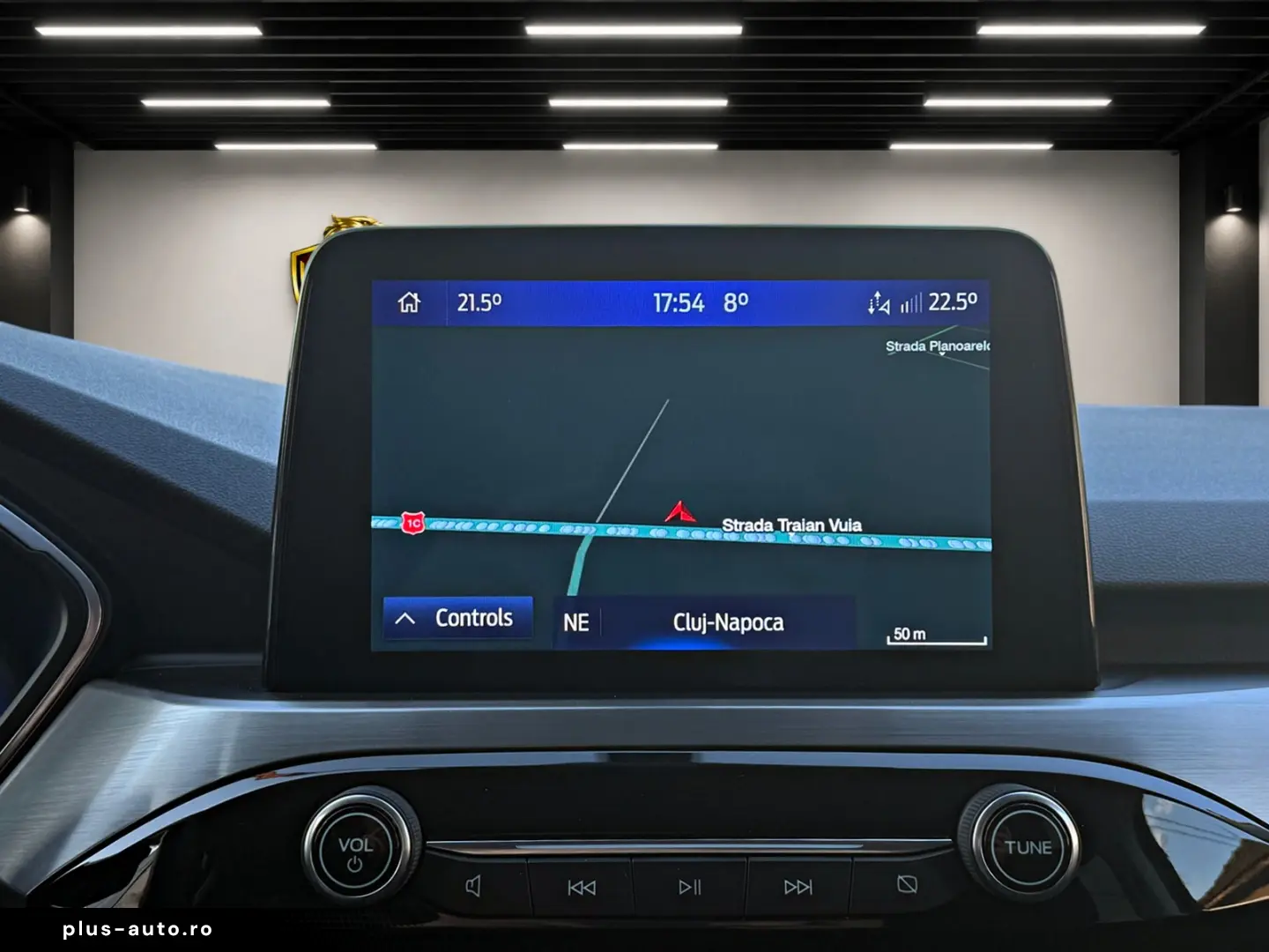FORD Kuga Plug In Hybrid Titanium