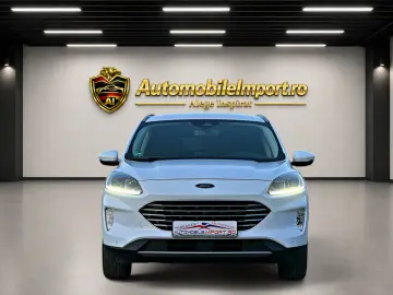 FORD Kuga Plug In Hybrid Titanium