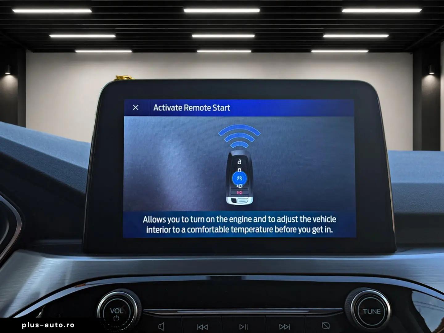 FORD Kuga Plug In Hybrid Titanium