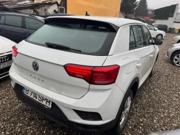 T-Roc-Design benzina CumpRoNouLeasingOperat TVA ded