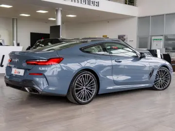 BMW M8 M850I XDrive G15
