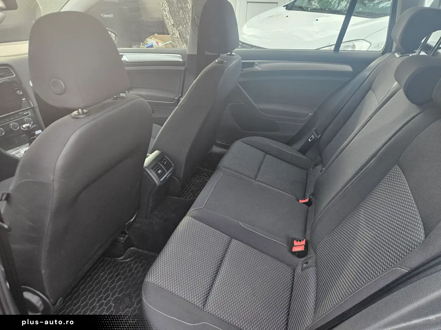 Cons6% 1.6TDI 115CP man CumpRoNouLeasOperat TVA ded