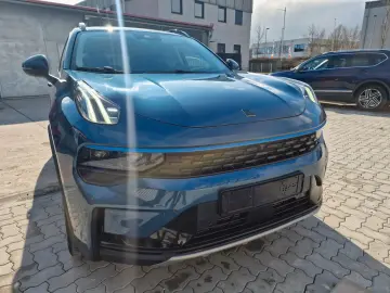 LYNC AND CO 01 1.5 TD PHEV 192 kW  Pano-Schiebe Kamera 360