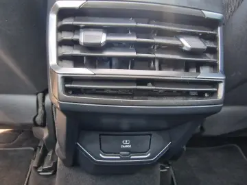 LYNC AND CO 01 1.5 TD PHEV 192 kW  Pano-Schiebe Kamera 360