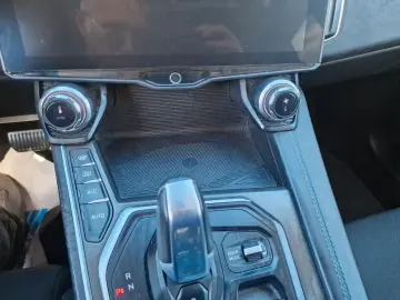 LYNC AND CO 01 1.5 TD PHEV 192 kW  Pano-Schiebe Kamera 360