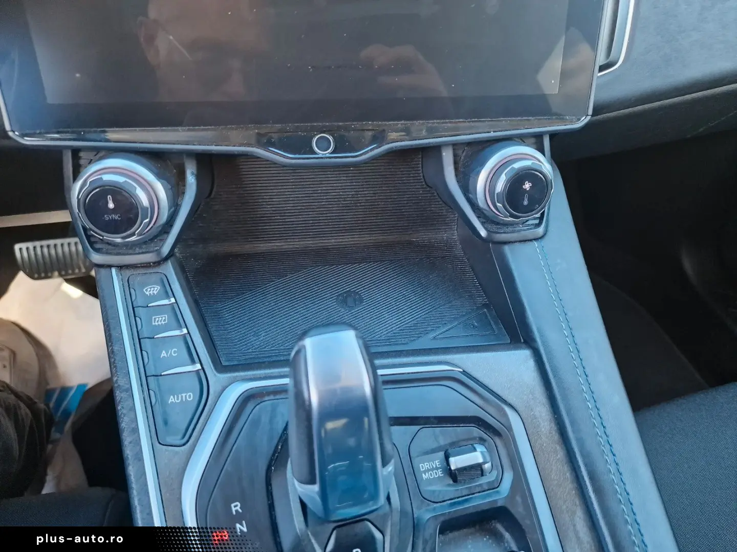 LYNC AND CO 01 1.5 TD PHEV 192 kW  Pano-Schiebe Kamera 360