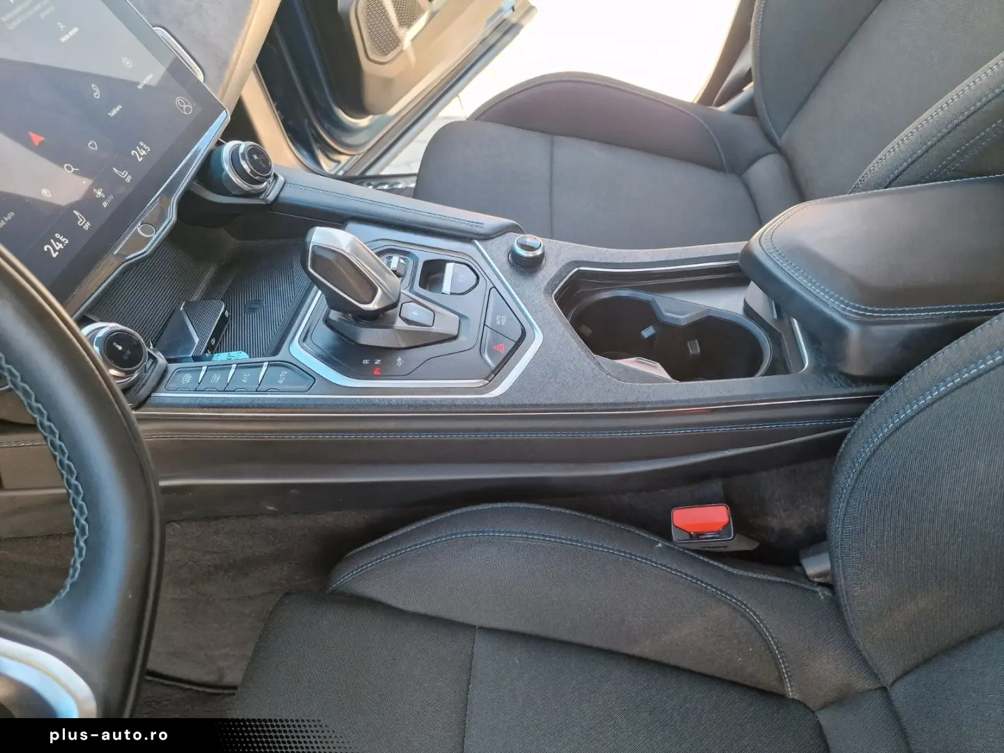 LYNC AND CO 01 1.5 TD PHEV 192 kW  Pano-Schiebe Kamera 360