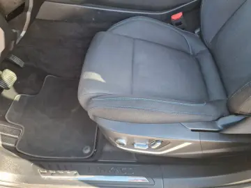 LYNC AND CO 01 1.5 TD PHEV 192 kW  Pano-Schiebe Kamera 360