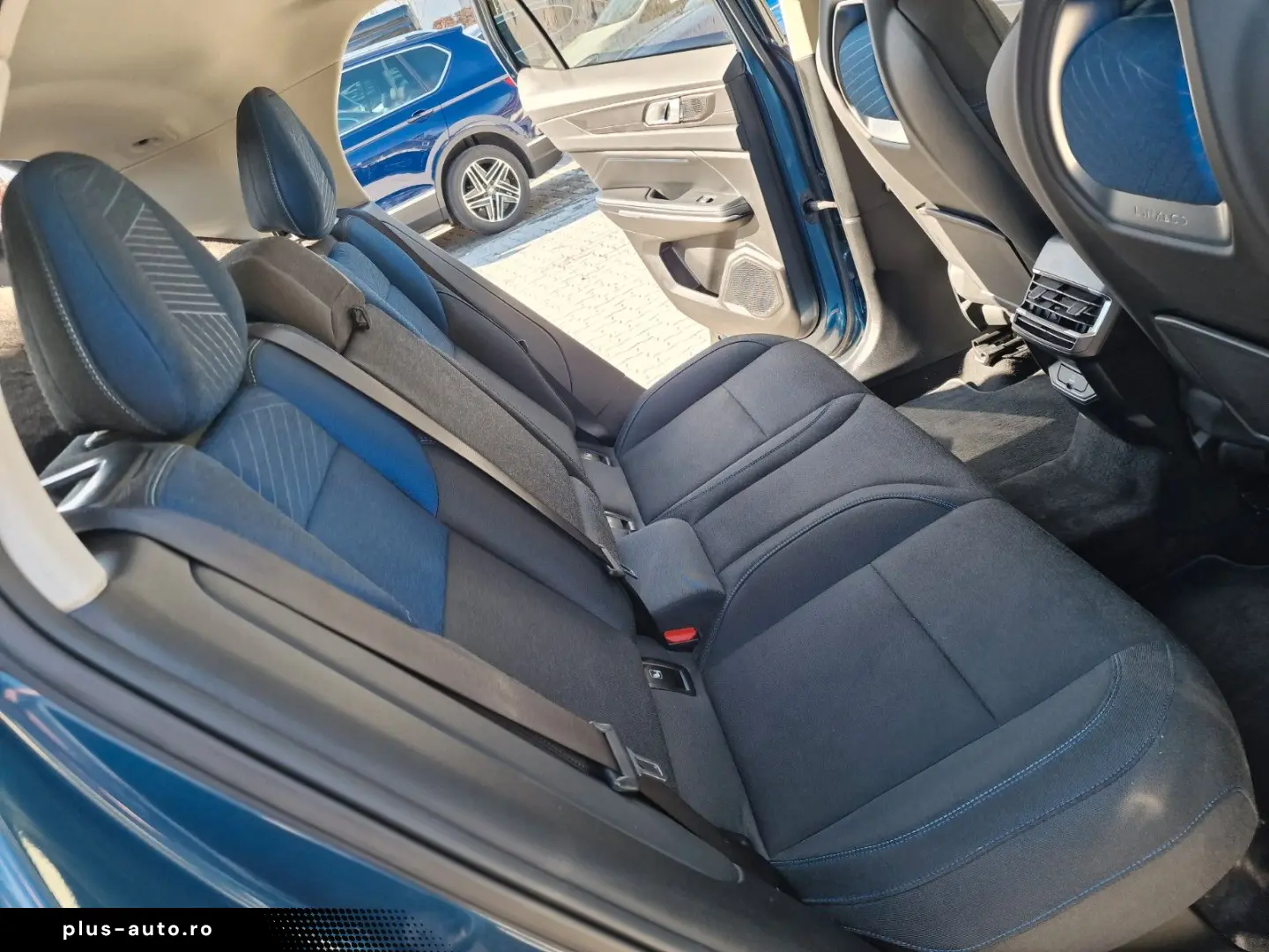 LYNC AND CO 01 1.5 TD PHEV 192 kW  Pano-Schiebe Kamera 360