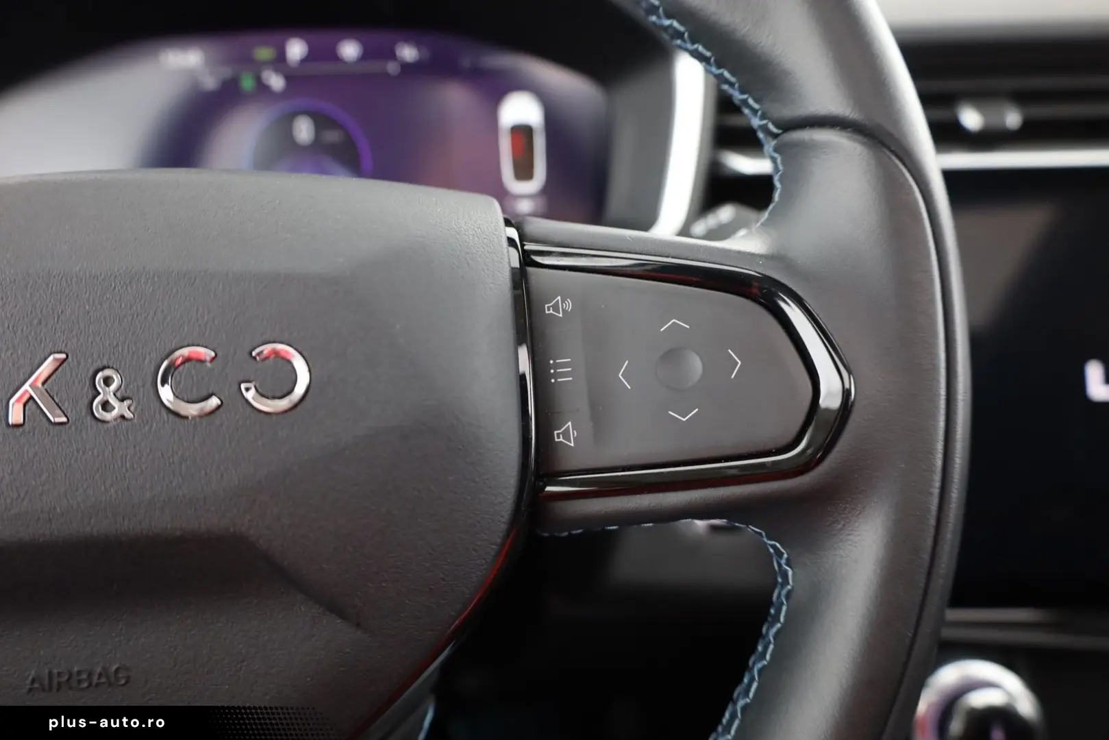 LYNC AND CO 01 1.5 TD PHEV Aut. LED ACC 360  Pano