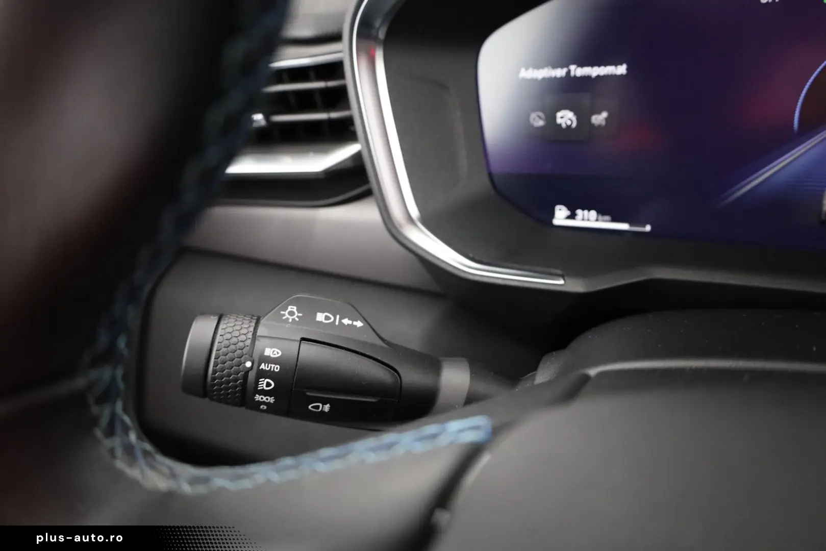 LYNC AND CO 01 1.5 TD PHEV Aut. LED ACC 360  Pano