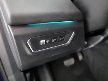 LYNC AND CO 01 1.5 TD PHEV Aut. LED ACC 360  Pano