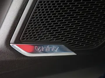 LYNC AND CO 01 1.5 TD PHEV Aut. LED ACC 360  Pano