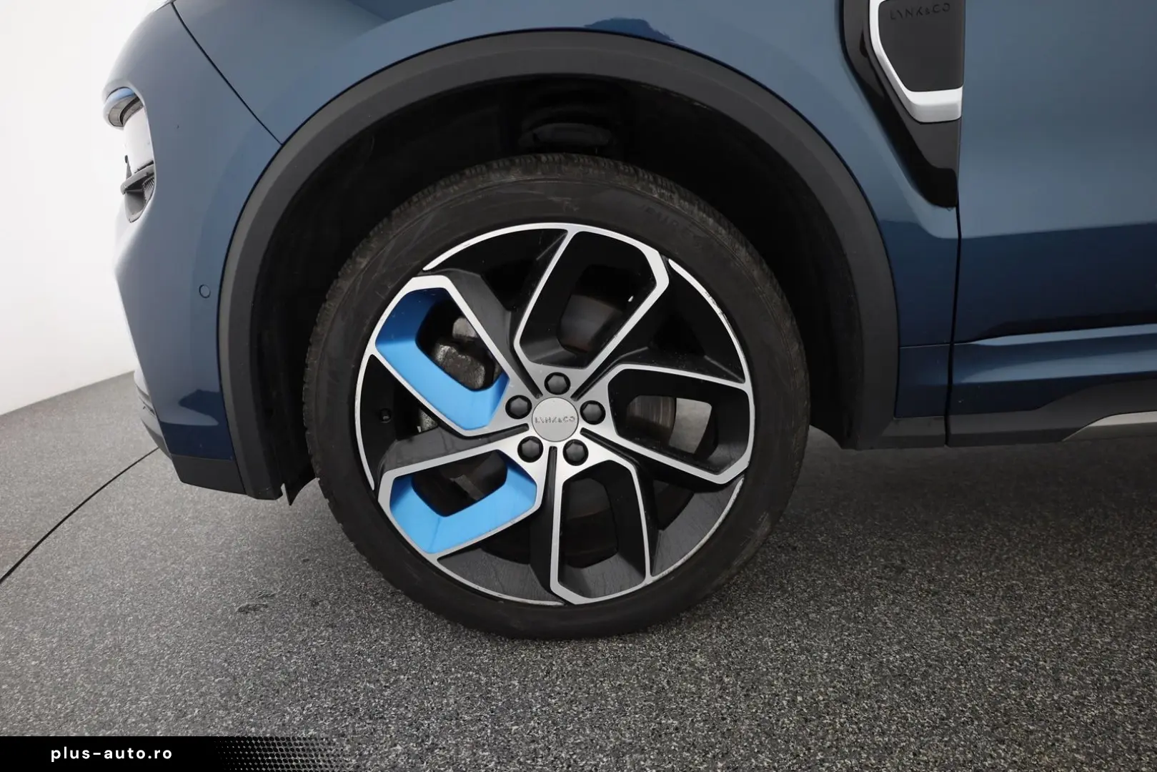 LYNC AND CO 01 1.5 TD PHEV Aut. LED ACC 360  Pano