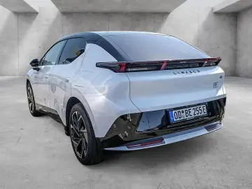 LYNC AND CO 02 200 kW More KAMERA NAVI W-LAN ACC LED PANO