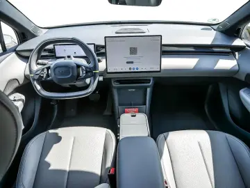 LYNC AND CO 02 200 kW More KAMERA NAVI W-LAN ACC LED PANO