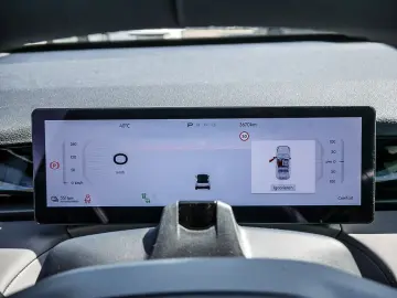 LYNC AND CO 02 200 kW More KAMERA NAVI W-LAN ACC LED PANO