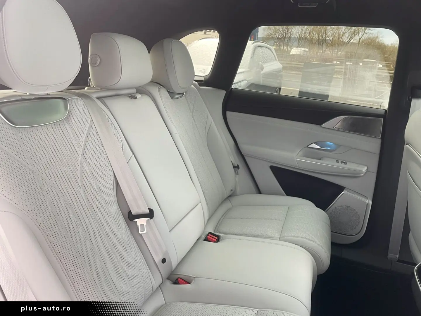 XPENG G9 AWD PerformanceMJ25 Massage Sitzklim Pano AHK