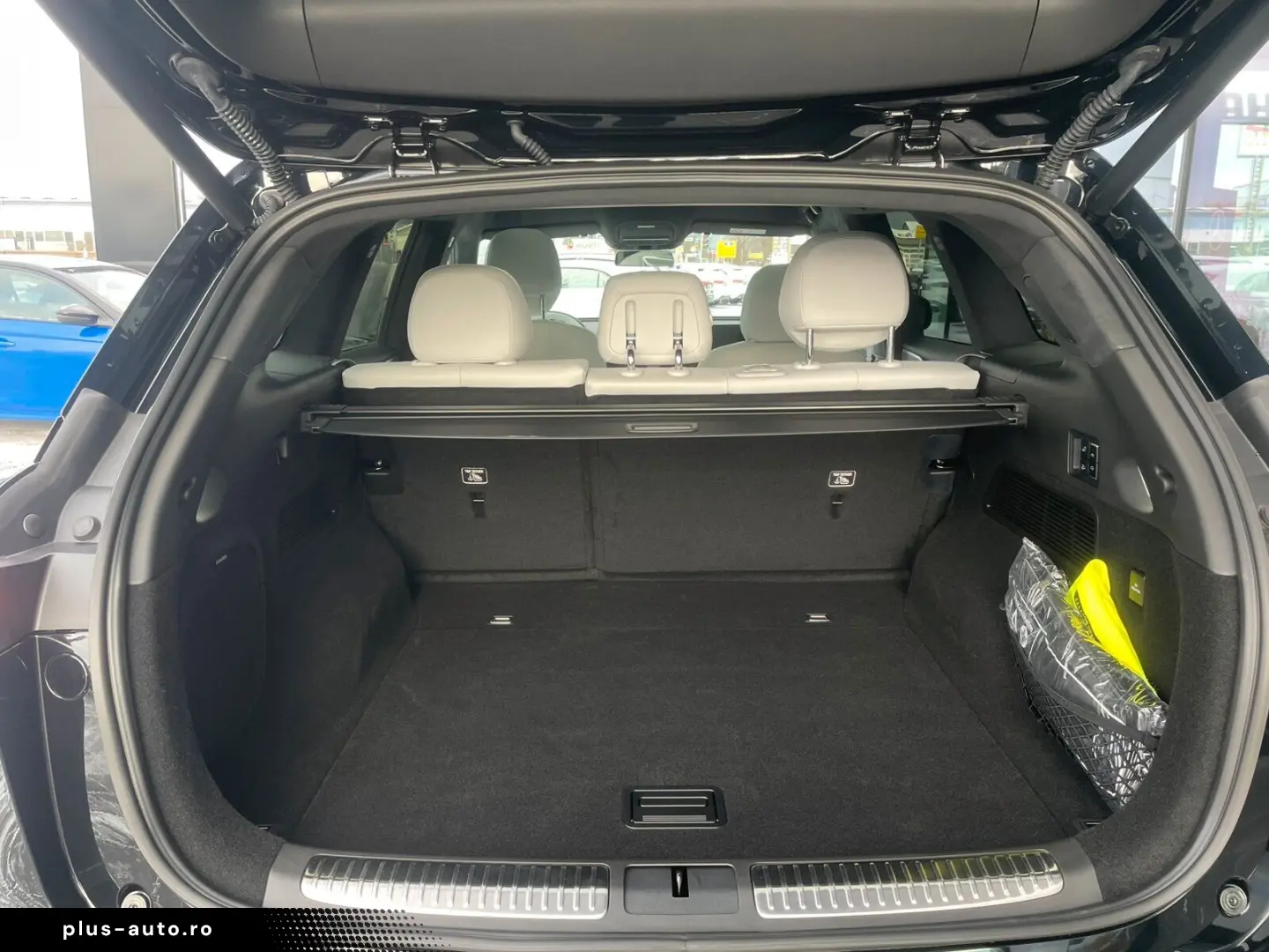 XPENG G9 AWD PerformanceMJ25 Massage Sitzklim Pano AHK