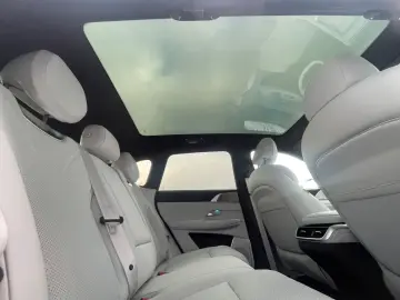 XPENG G9 AWD PerformanceMJ25 Massage Sitzklim Pano AHK