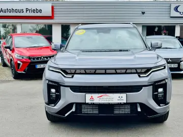 KGM Actyon 4WD  CORE LED APP CURVE NAVI KAM PDC 20Z