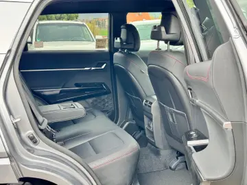 KGM Actyon 4WD  CORE LED APP CURVE NAVI KAM PDC 20Z