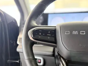 OMODA 5 EV 1.6L Premium Leder Navi Hebedach Garantie!