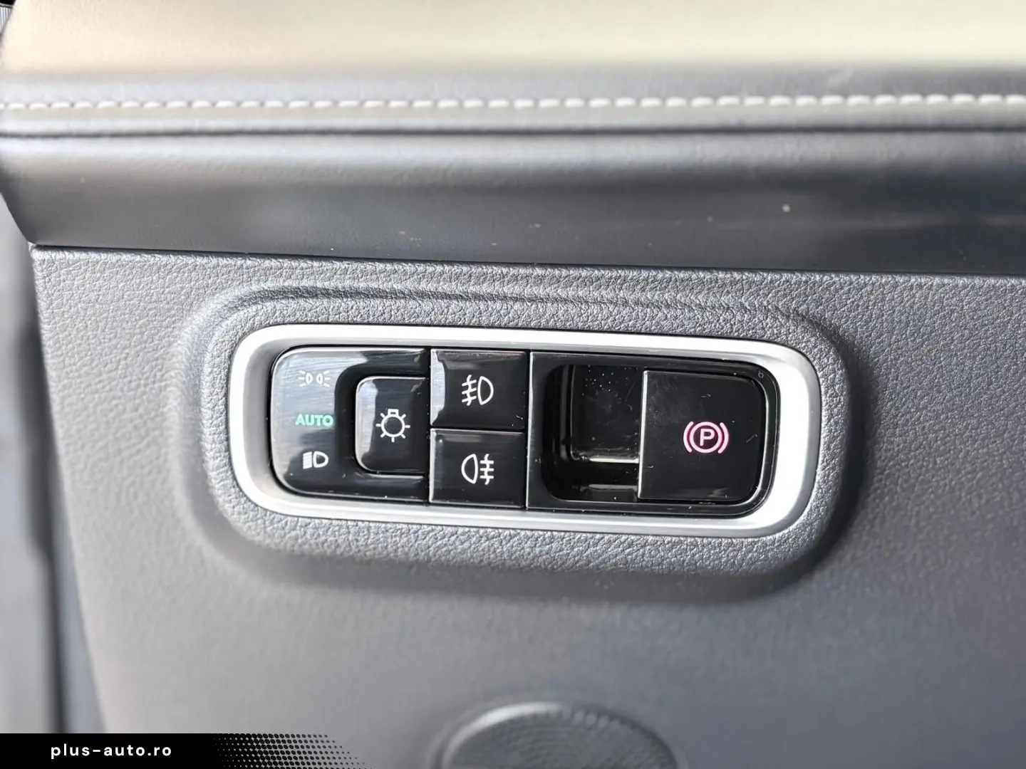 OMODA 5 EV 1.6L Premium Leder Navi Hebedach Garantie!