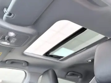 OMODA 5 EV 1.6L Premium Leder Navi Hebedach Garantie!