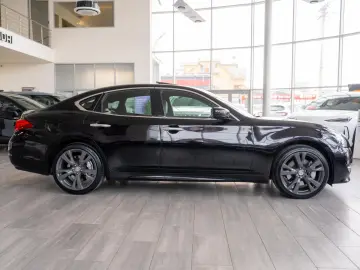 Infiniti Q70 Y51 3.0 Diesel