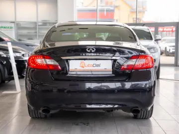 Infiniti Q70 Y51 3.0 Diesel