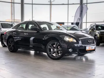 Infiniti Q70 Y51 3.0 Diesel