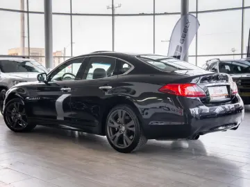 Infiniti Q70 Y51 3.0 Diesel