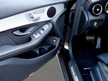 Mercedes-Benz GLC 300 4MATIC MHEV