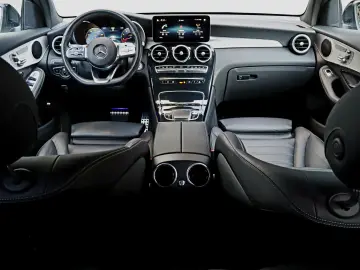 Mercedes-Benz GLC 300 4MATIC MHEV