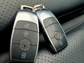 Mercedes-Benz GLC 300 e 4MATIC