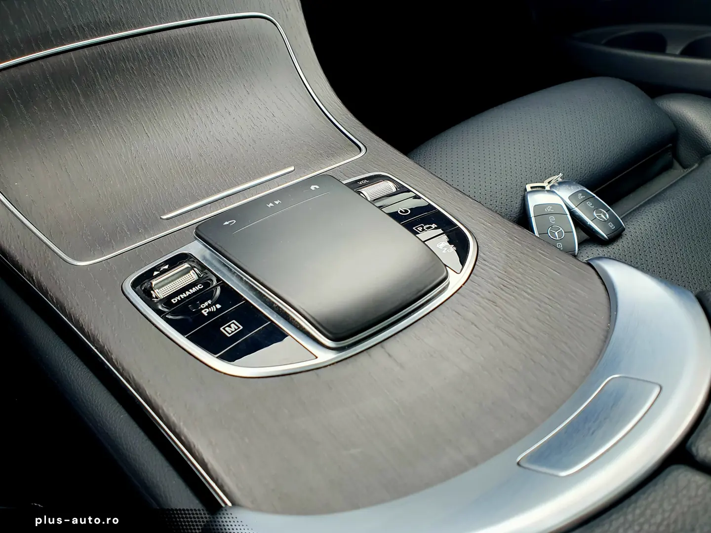 Mercedes-Benz GLC 300 e 4MATIC