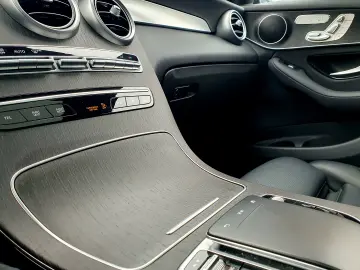 Mercedes-Benz GLC 300 e 4MATIC