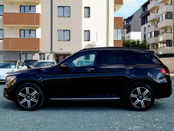 Mercedes-Benz GLC 300 e 4MATIC