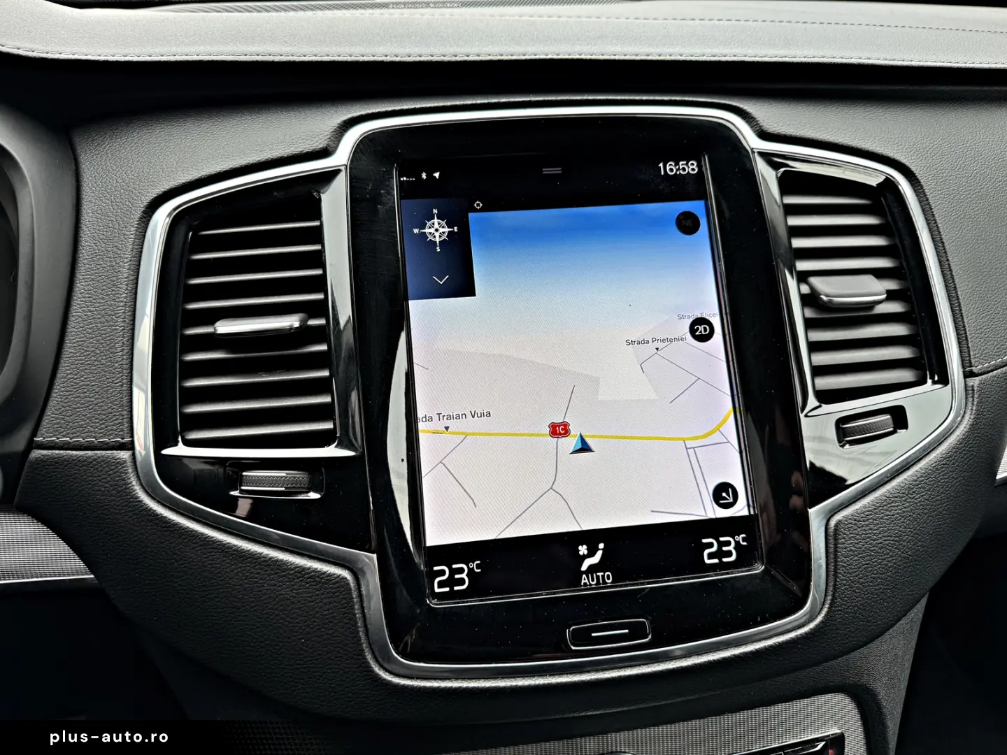 VOLVO XC90 D5 AWD Geartronic Inscription