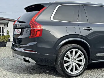 VOLVO XC90 D5 AWD Geartronic Inscription