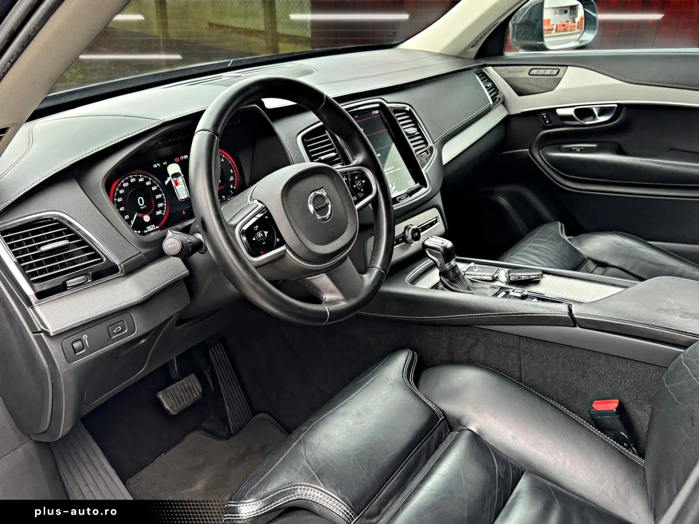 VOLVO XC90 D5 AWD Geartronic Inscription